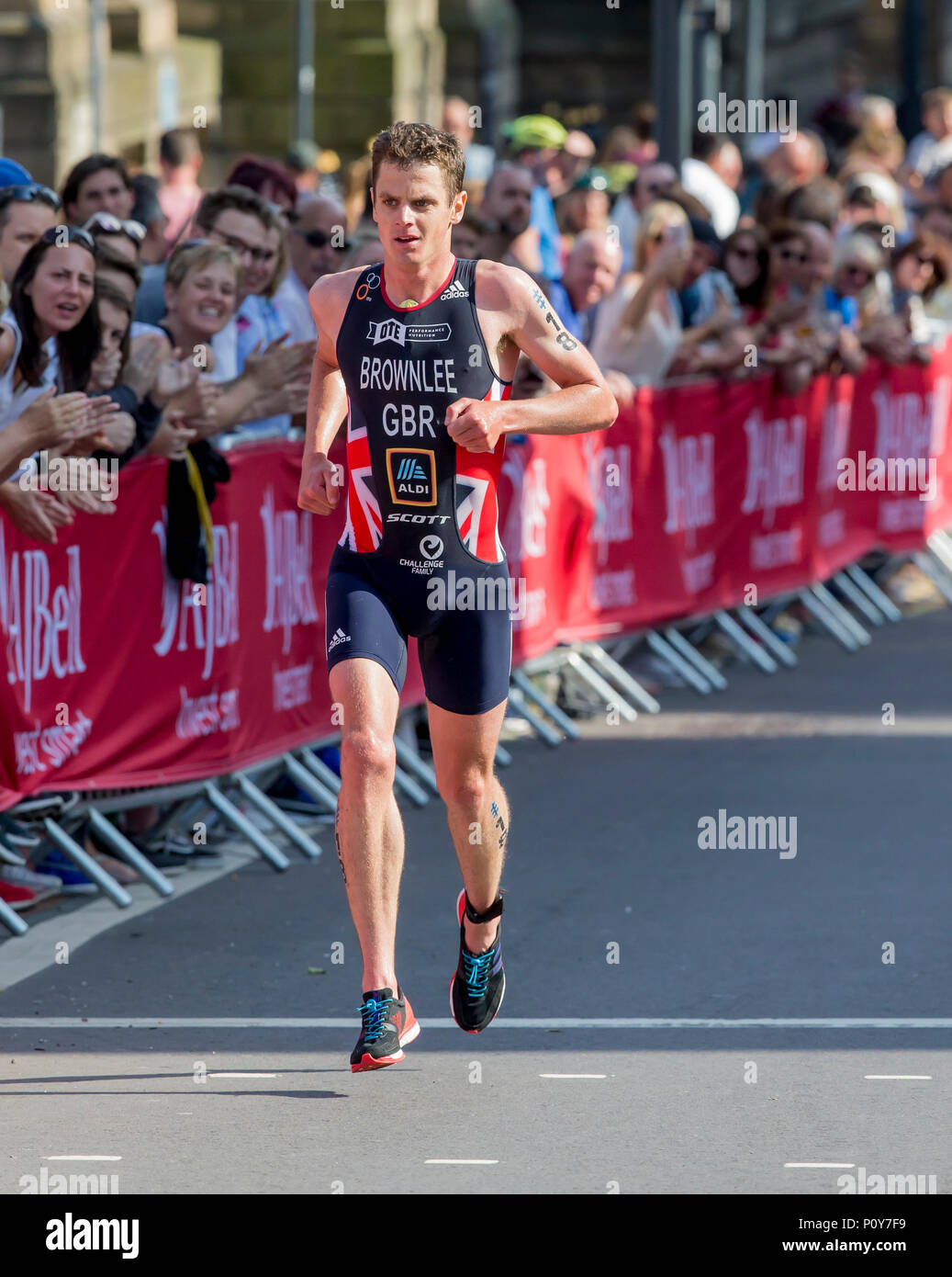 Leeds, Großbritannien. 10 Juni, 2018. AJ Bell World Triathlon Serie, Leeds; Jonathan Brownlee (GBR) In der Disziplin der Elite mens Rennen des AJ Bell World Triathlon Leeds Credit: Aktion plus Sport/Alamy leben Nachrichten Stockfoto