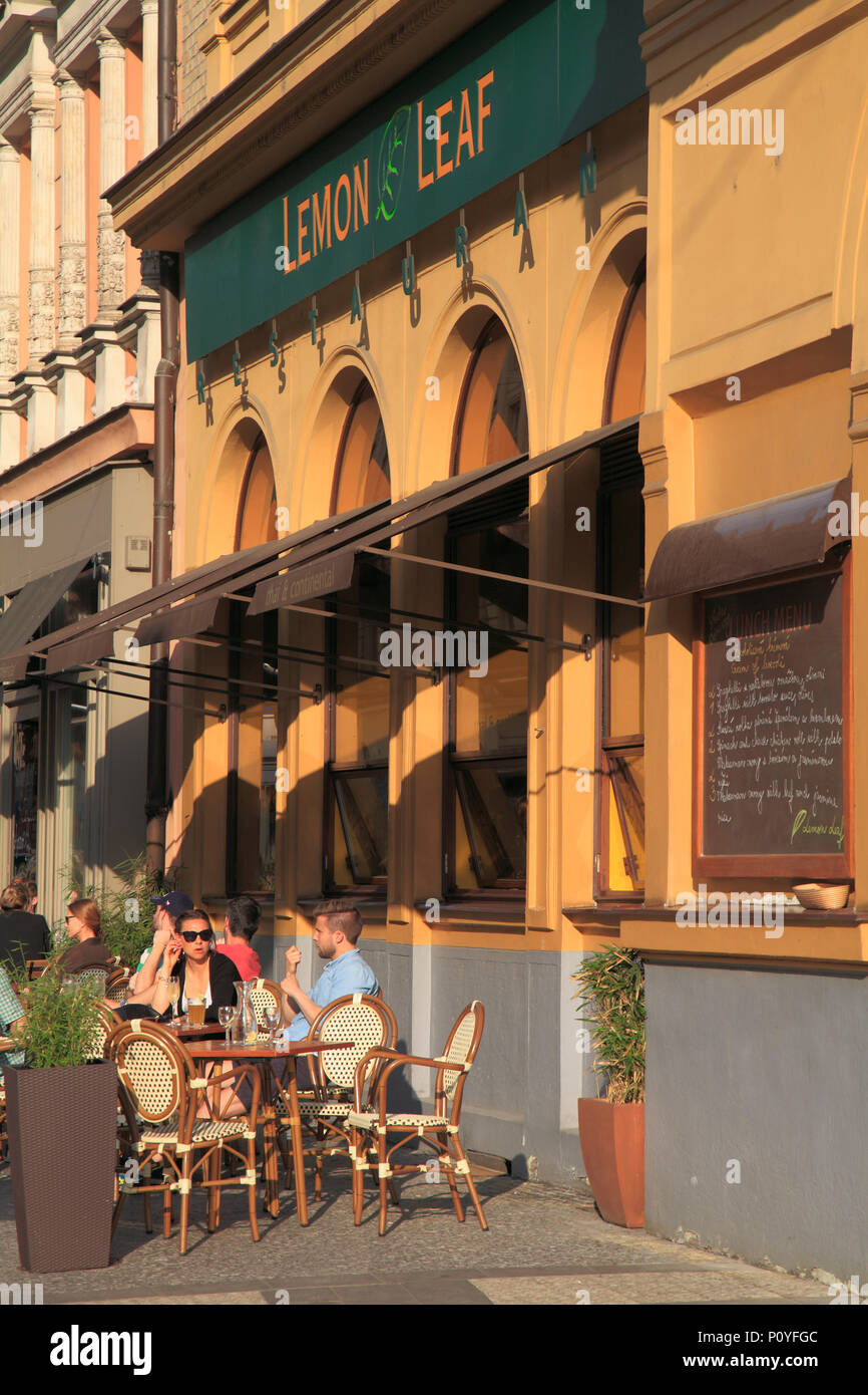 Tschechische Republik, Prag, street scene, Restaurant, Menschen, Stockfoto