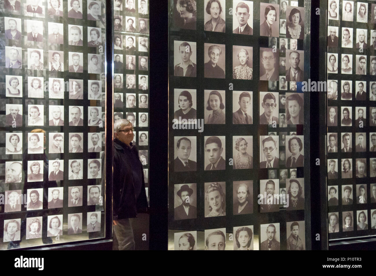 Bilder der jüdischen Opfer des Holocaust als Teil der exhibion im Museum des Zweiten Weltkriegs in Danzig, Polen. 28. Januar 2017 © wojciech Stroz Stockfoto