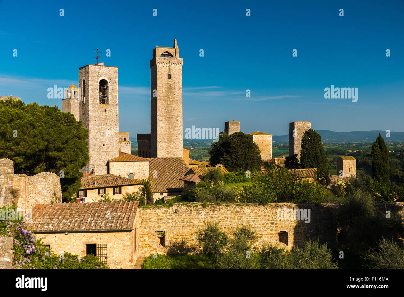 Skyline der mittelalterlichen Türme von San Gimignano, der Stadt in der Toskana Stockfoto