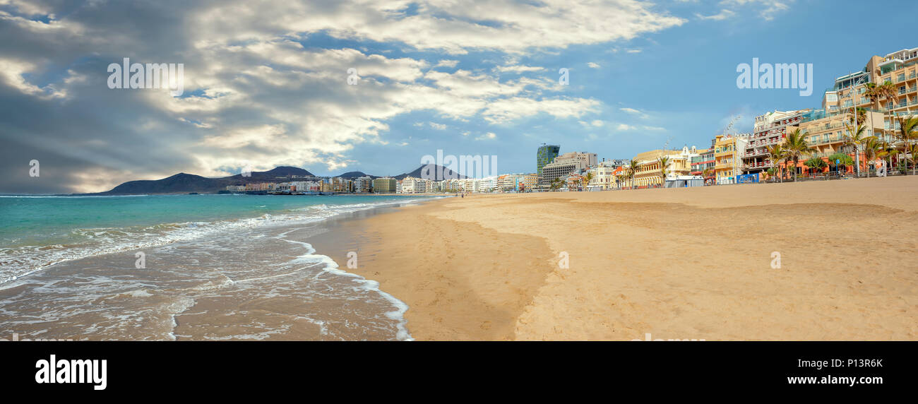 Panoramablick auf Strand in Las Palmas. Gran Canaria, Kanarische Inseln, Spanien Stockfoto