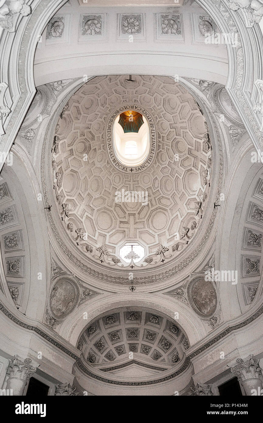 San Carlo alle Quattro Fontane (1634-46), Aussicht oben Vestibül, volle ovale Kuppel (in PS gerendert), durch F. Borromini, Rom, Italien Stockfoto