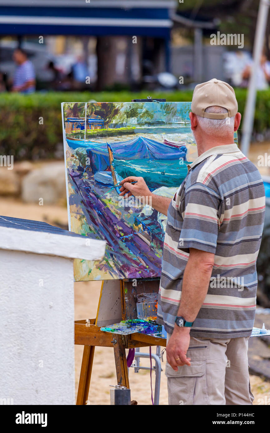 Traditionelle schnell Bild keuchend Wettbewerb in einer kleinen spanischen Stadt Palamos an der Costa Brava. 03. 06. 2018 Spanien Stockfoto