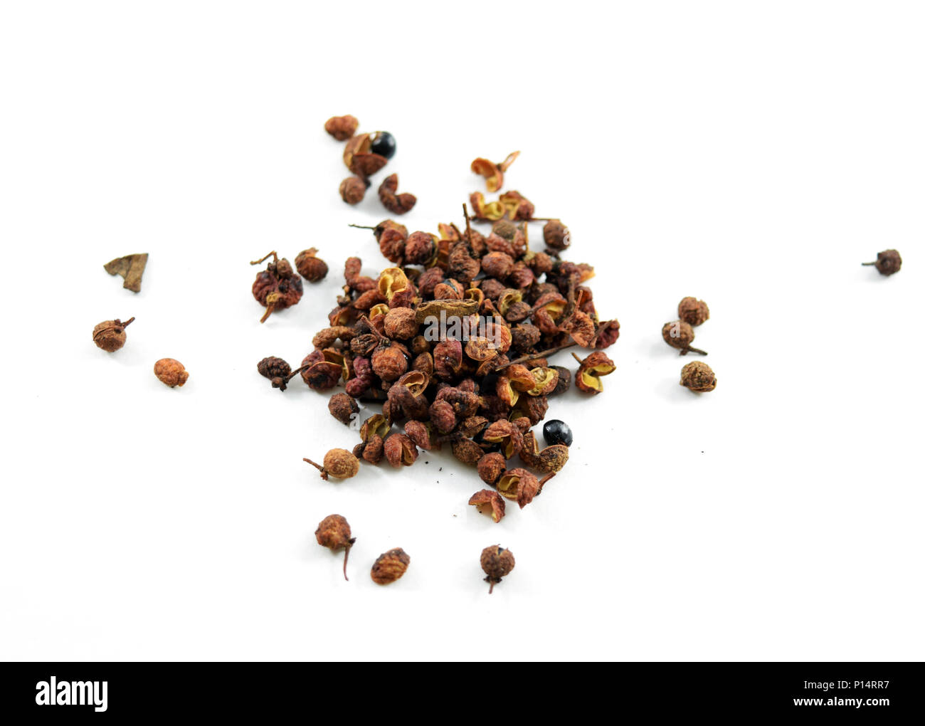 Sichuan/szechuan Pfefferkörner isoliert Stockfoto