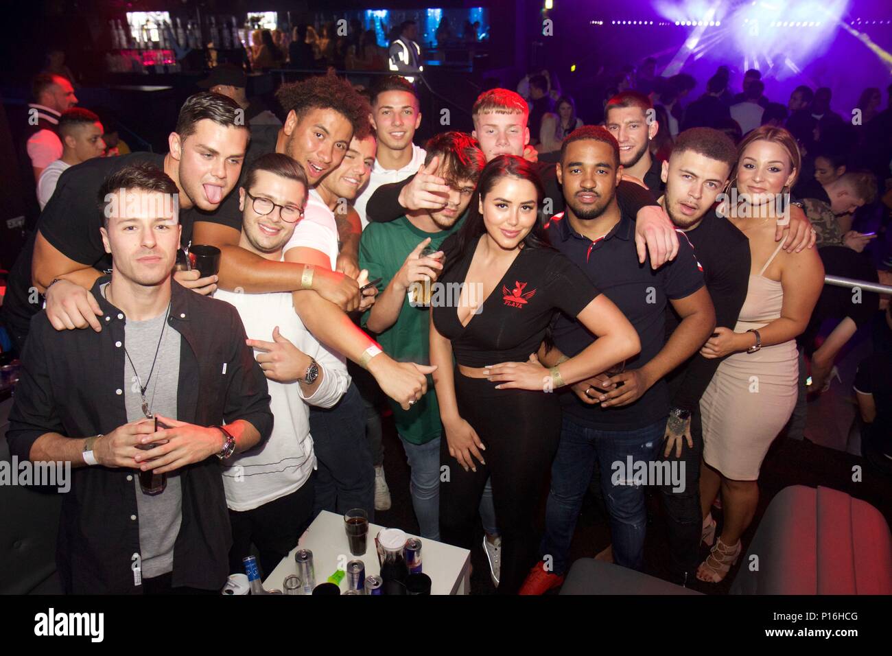Party Hühner Haben Viel Spaß Im Nachtclub Party Hühner Haben Viel Spaß Im Nachtclub