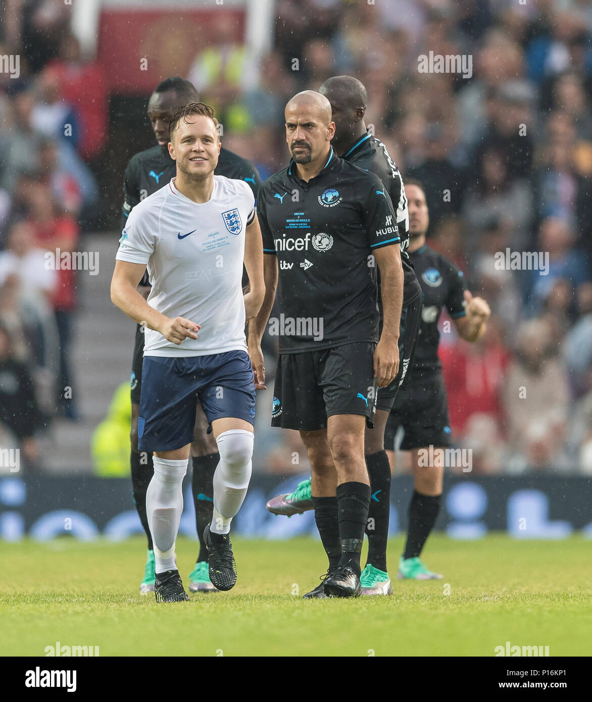 Manchester, Vereinigtes Königreich. 10. Juni, 2018. Während der Fußball Hilfe charity Fußballspiel zwischen einer UK X1 und eine Welt X1. Jedes Team der A-Liste Berühmtheiten und sportliche Legenden sind Spenden für UNICEF. © Andy Gutteridge/Bild und Veranstaltungen/Alamy leben Nachrichten Stockfoto