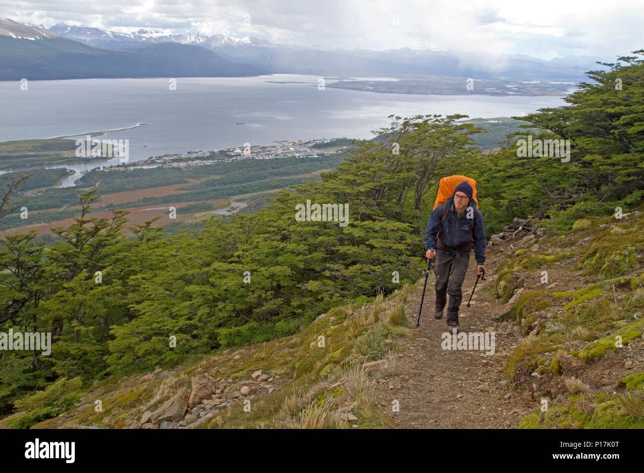 Wanderer auf die DIENTES Stromkreis, der südlichsten Trek der Welt Stockfoto