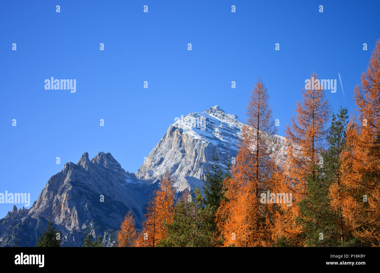 Herbst in den Dolomiten Stockfoto