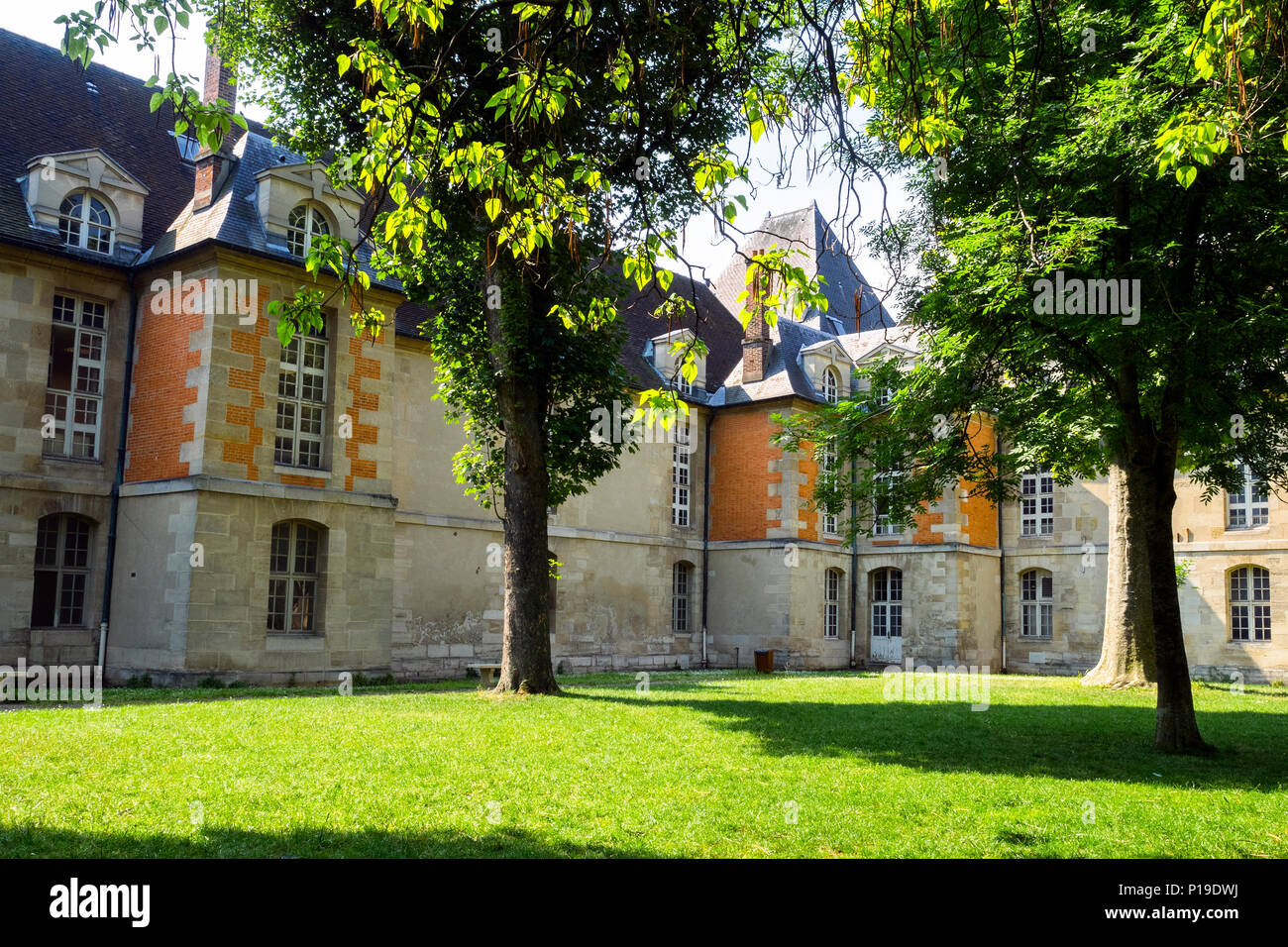 17. jahrhundert Saint-Louis Krankenhaus gegründet im Jahre 1607 durch Heinrich IV. die Pflege der Opfer der Pest - Paris, Frankreich zu nehmen Stockfoto