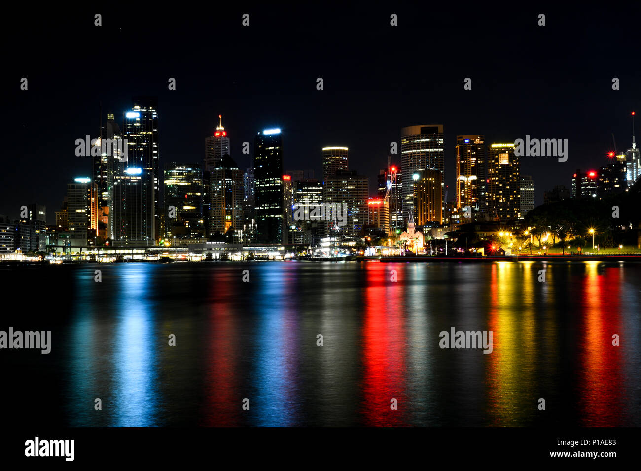 Stadtbild von Sydney CBD mit Opera House bei Sonnenuntergang, Australien Stockfoto