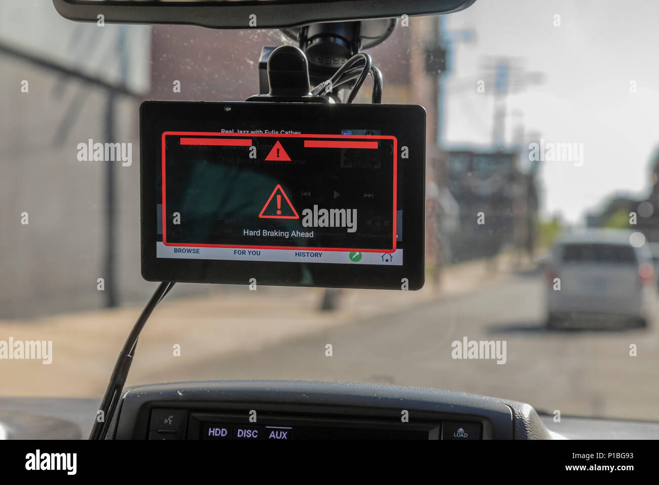 Detroit, Michigan - eine Demonstration der angeschlossenen Fahrzeugtechnik an der intelligente Transport Gesellschaft von Amerika Jahrestagung. Im Auto dis Stockfoto