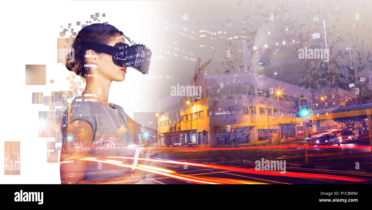 Das zusammengesetzte Bild von Digital Compositing von eine Frau berühren Bildschirm Stockfoto