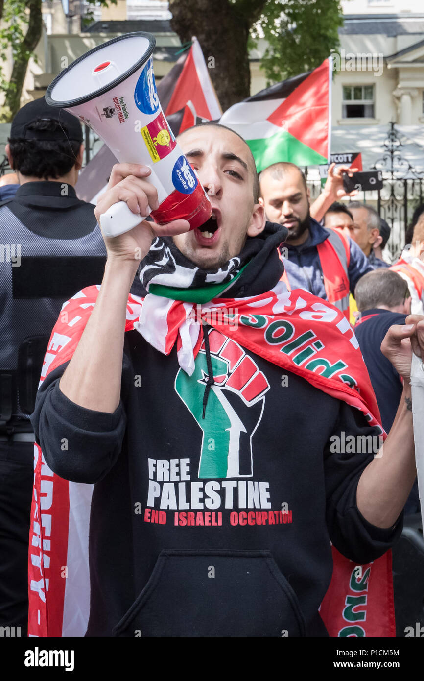 London, Großbritannien. 10 Juni, 2018. Pro-Palestinian Al Quds Tag März durch das Zentrum von London von der Islamischen Menschenrechtskommission organisiert. Eine internationale Veranstaltung, die in den Iran begann 1979. Credit: Guy Corbishley/Alamy leben Nachrichten Stockfoto