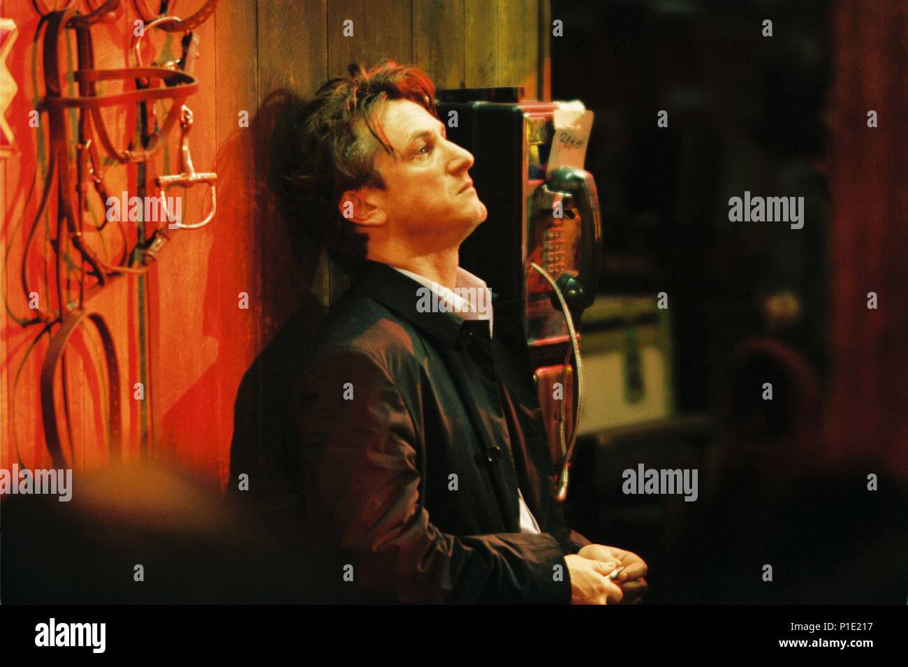 Original Film Titel: DER DOLMETSCHER. Englischer Titel: DER DOLMETSCHER. Regisseur: Sydney Pollack. Jahr: 2005. Stars: Sean Penn. Quelle: UNIVERSAL PICTURES/BRAY, Phil/Album Stockfoto