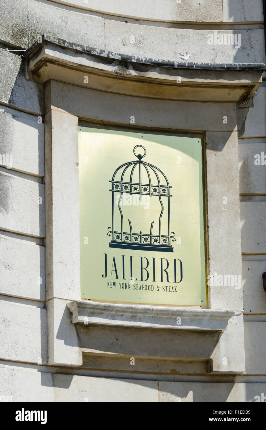 Jailbird Restaurant in Waterloo Street, Birmingham, die in New York Style Meeresfrüchte und Steaks spezialisiert. Stockfoto