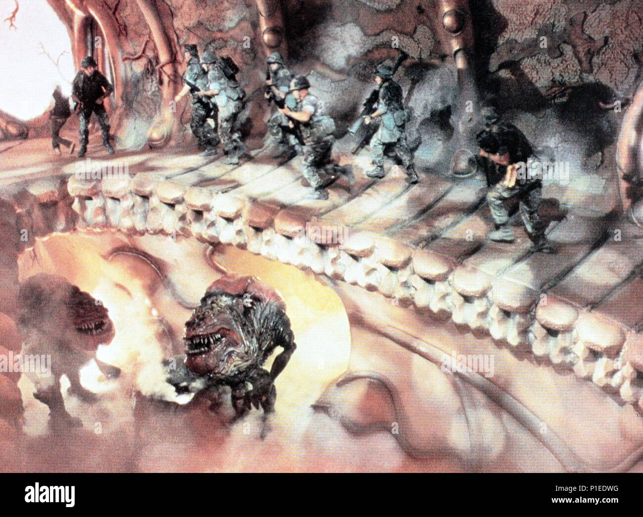 Original Film Titel: Invaders From Mars. Englischer Titel: Invaders From Mars. Regisseur: Tobe Hooper. Jahr: 1986. Credit: Cannon FILMS/Album Stockfoto