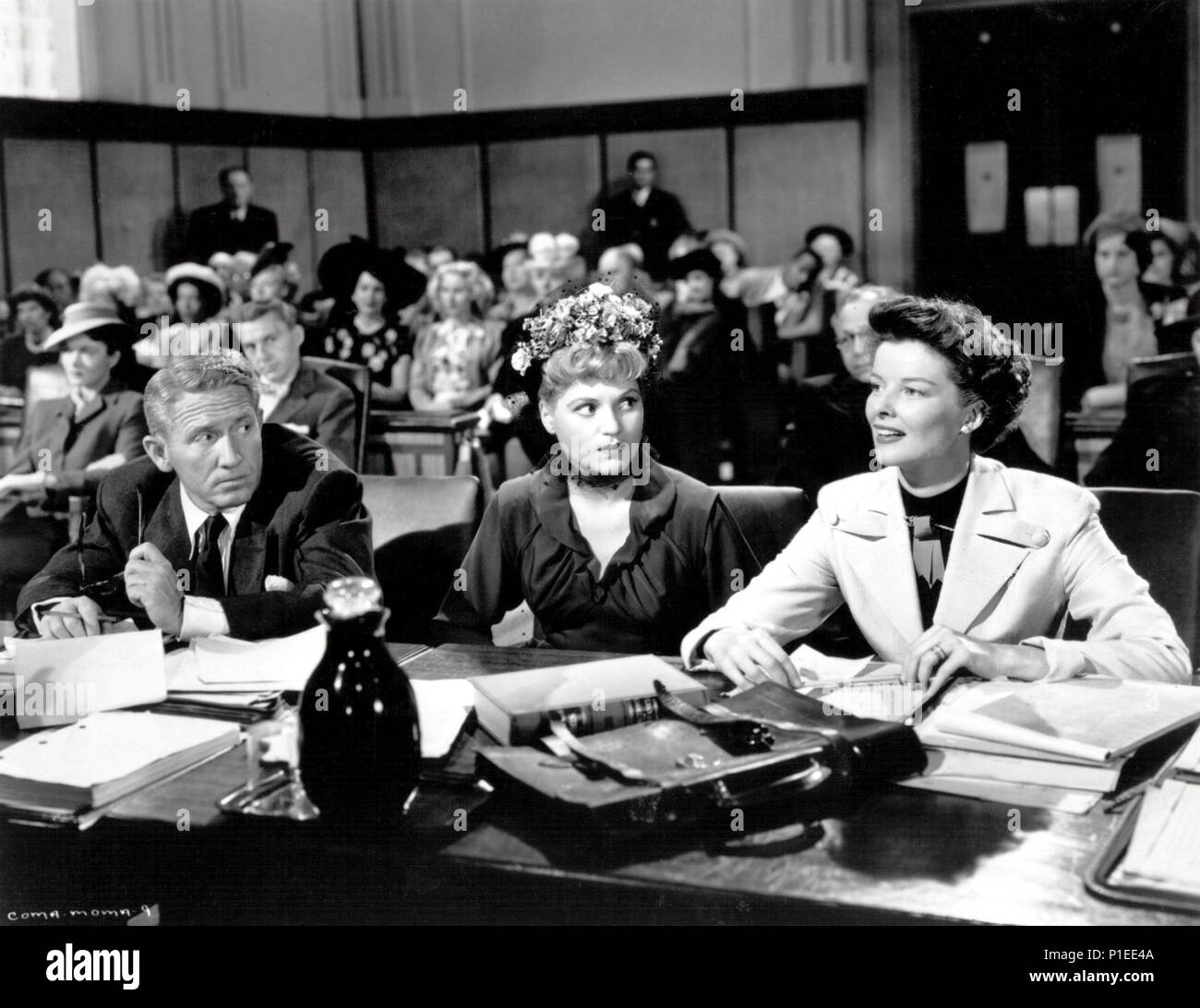 Original Film Titel: ADAM'S RIB. Englischer Titel: ADAM'S RIB. Regisseur: George Cukor. Jahr: 1949. Stars: Spencer Tracy, Katharine Hepburn, JUDY HOLLIDAY. Credit: M.G.M/Album Stockfoto