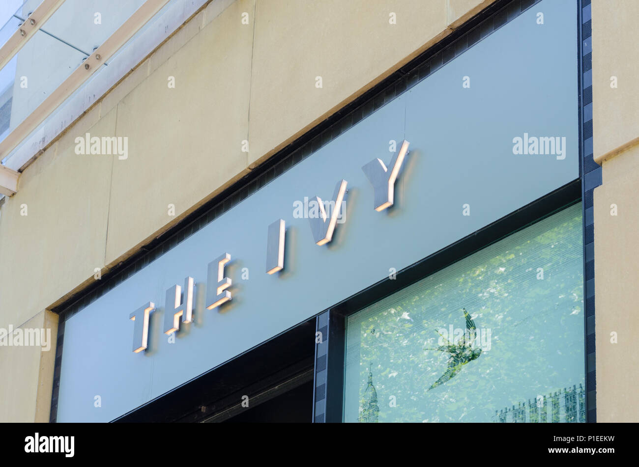 Die Ivy Bar und Restaurant im Tempel Zeile, Birmingham Stockfoto