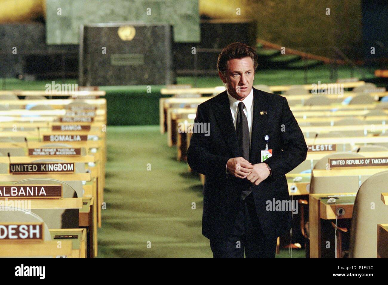 Original Film Titel: DER DOLMETSCHER. Englischer Titel: DER DOLMETSCHER. Regisseur: Sydney Pollack. Jahr: 2005. Stars: Sean Penn. Quelle: UNIVERSAL PICTURES/BRAY, Phil/Album Stockfoto