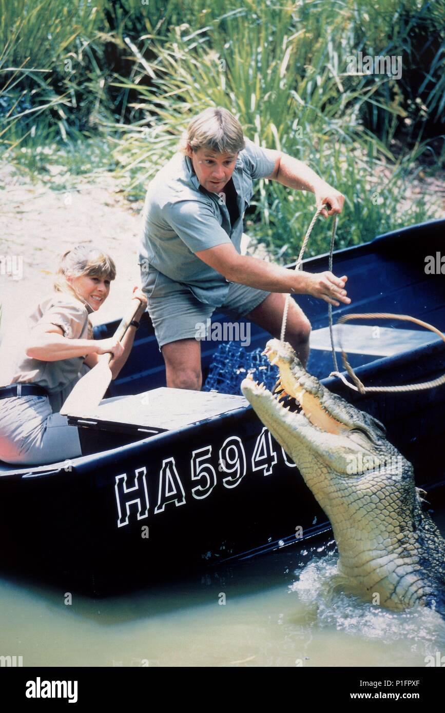 Original Film Titel: der Crocodile Hunter: Collision Course. Englischer Titel: The Crocodile Hunter: Collision Course. Regisseur: John STAINTON. Jahr: 2002. Stars: Steve Irwin; Terri Irwin. Quelle: Metro Goldwyn Mayer/Barrett, Greg/Album Stockfoto