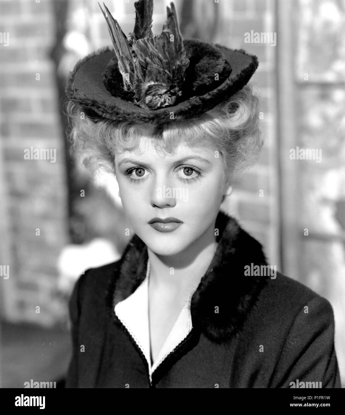 The picture of dorian gray 1945 Fotos und Bildmaterial in hoher