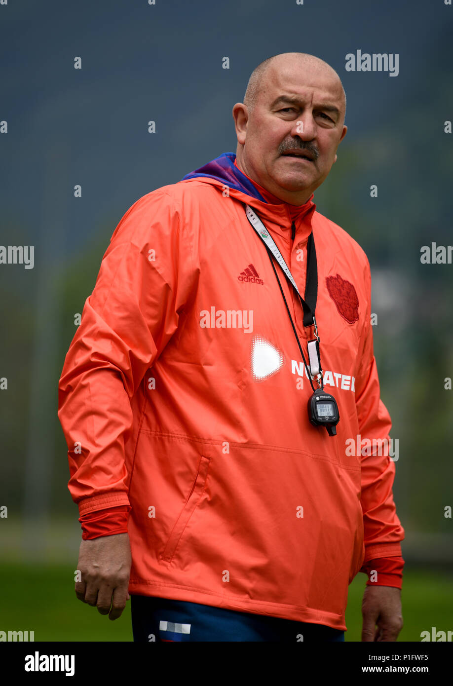 Neustift, Tirol, Österreich - Mai 27., 2018. Die russische Nationalmannschaft Trainer Stanislav Cherchesov während der Trainingslager in Neustift, Österreich. Stockfoto