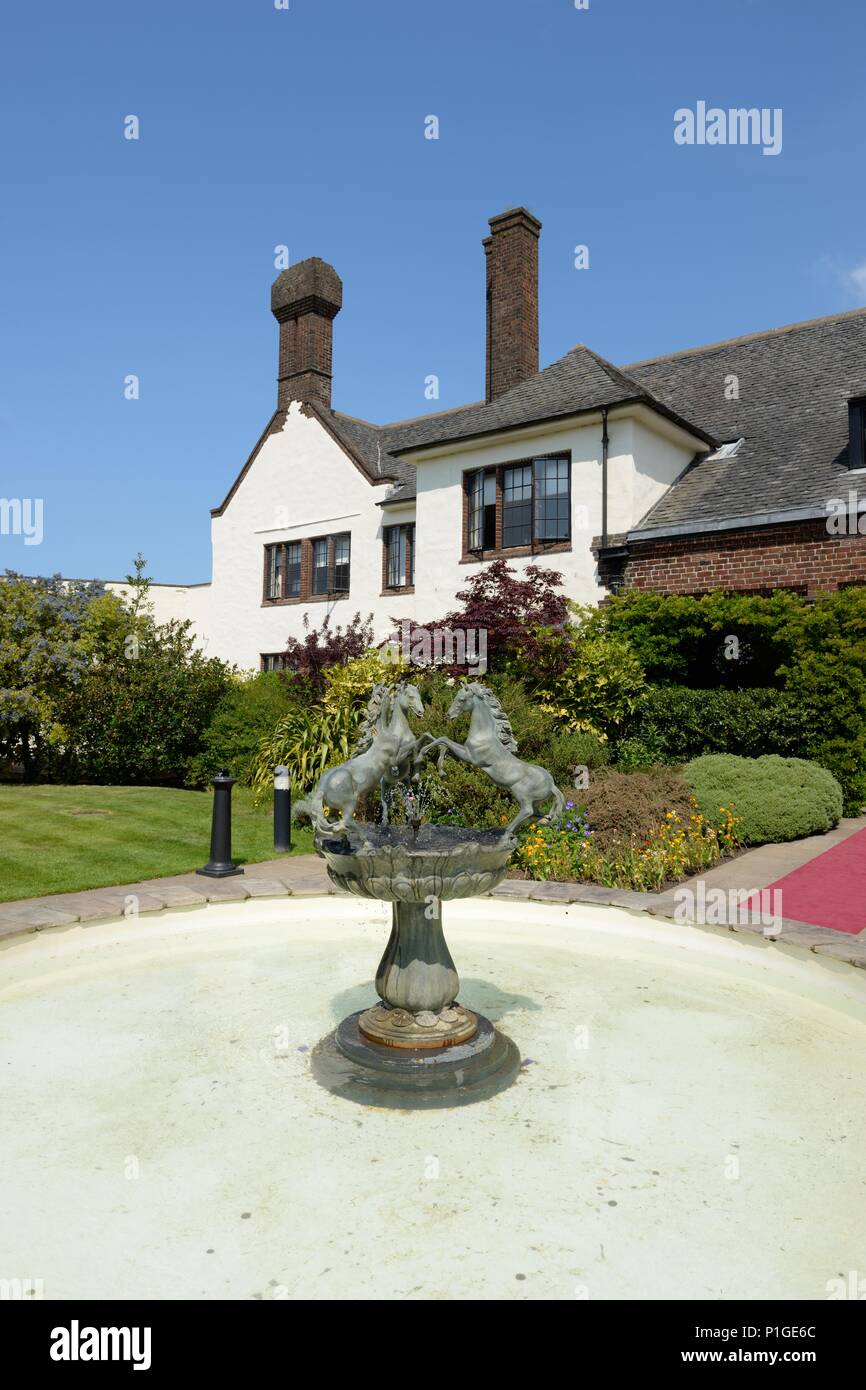 Die Luxury Western House Hotel Brunnen und Fassade in Ayr, Schottland, Großbritannien Stockfoto