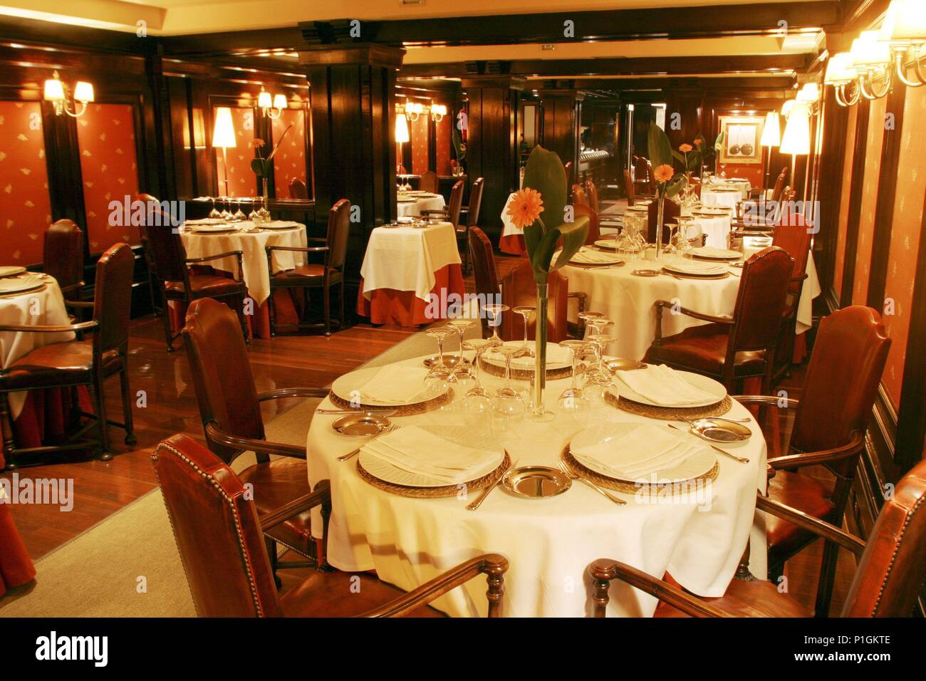 Logroño: Restaurante/Hotel "Palacios" (Ex-Tirachinas + El Museo); Comedor. Stockfoto