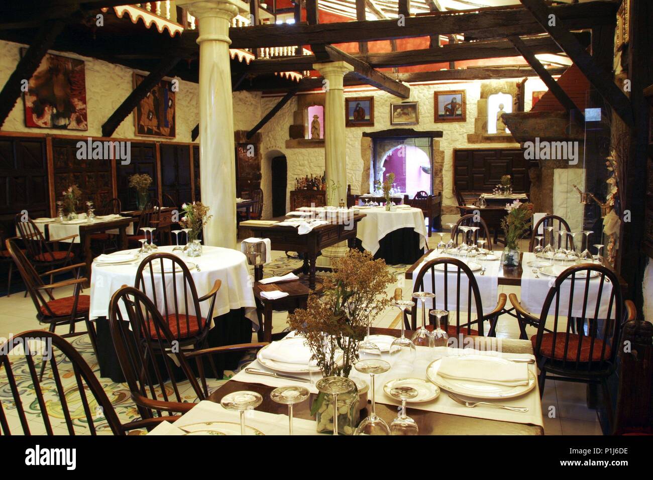 Puente Arce; Restaurante \ Puente Arce; Restaurante \