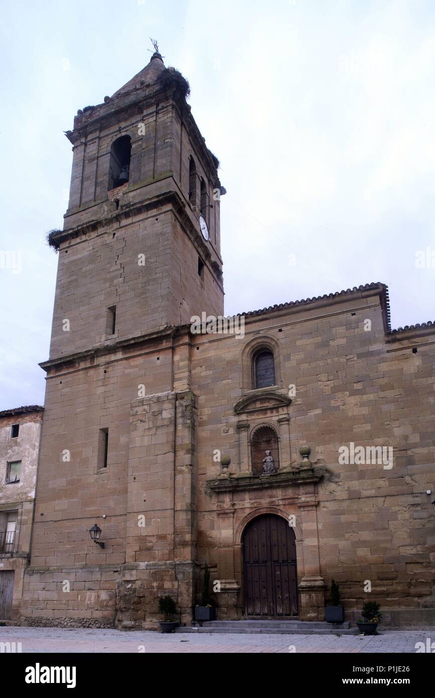 Spanien - LA RIOJA Rioja Media (Kreis). Alberite; Iglesia de San Martín; fachada. Stockfoto