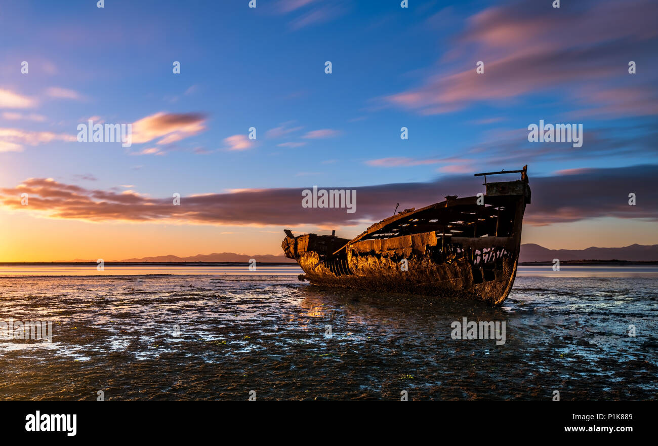 Janie Seddon schiffswrack am Strand, Motueka, Südinsel, Neuseeland Stockfoto Janie Seddon schiffswrack am Strand, Motueka, Südinsel, Neuseeland Stockfoto