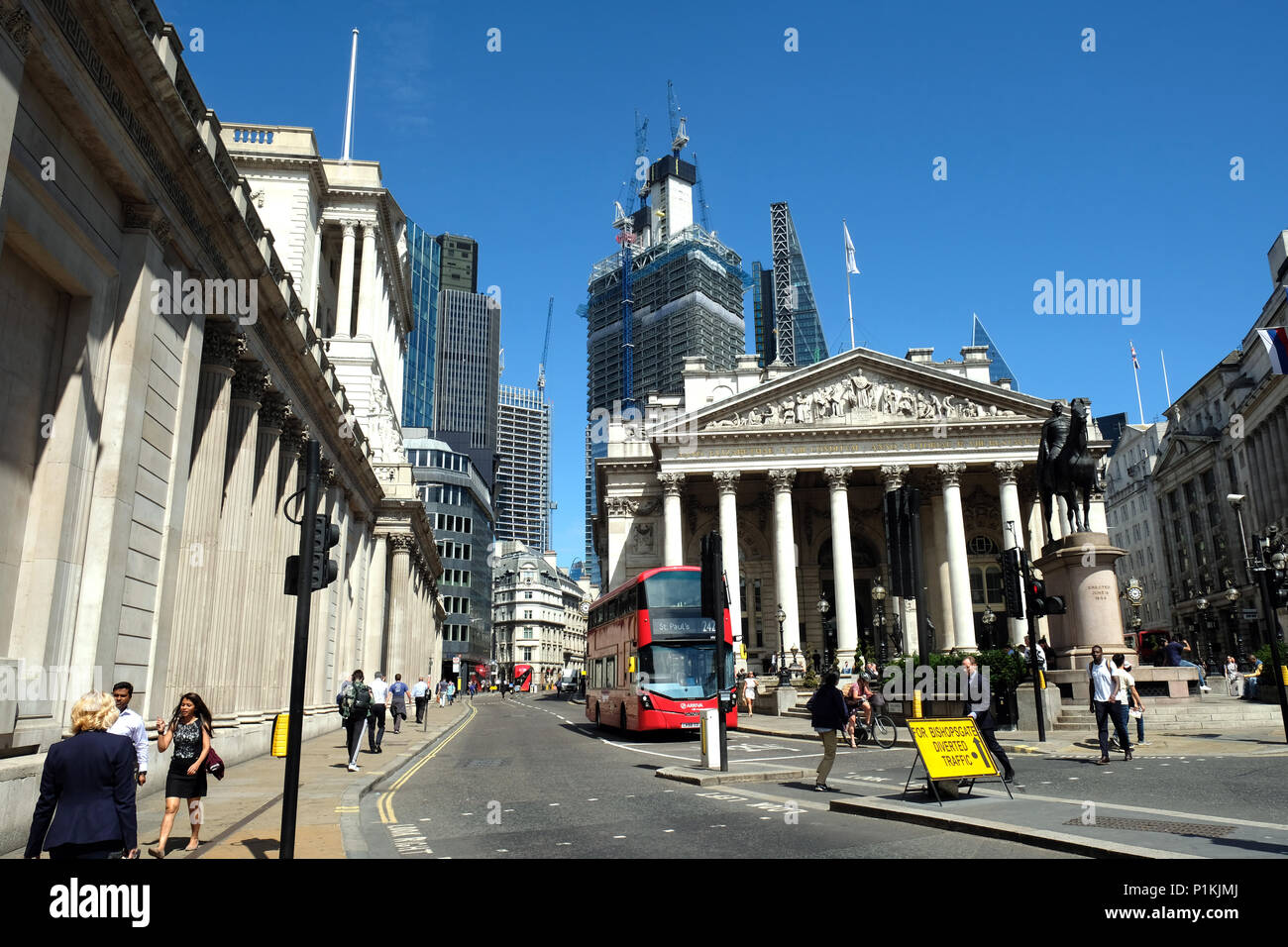 Bild zeigt: Bank von England die alte Dame von Threadneedle Street lieferbar Bilder Aufnahme von Gavin Rodgers/Pixel 8000 Stockfoto