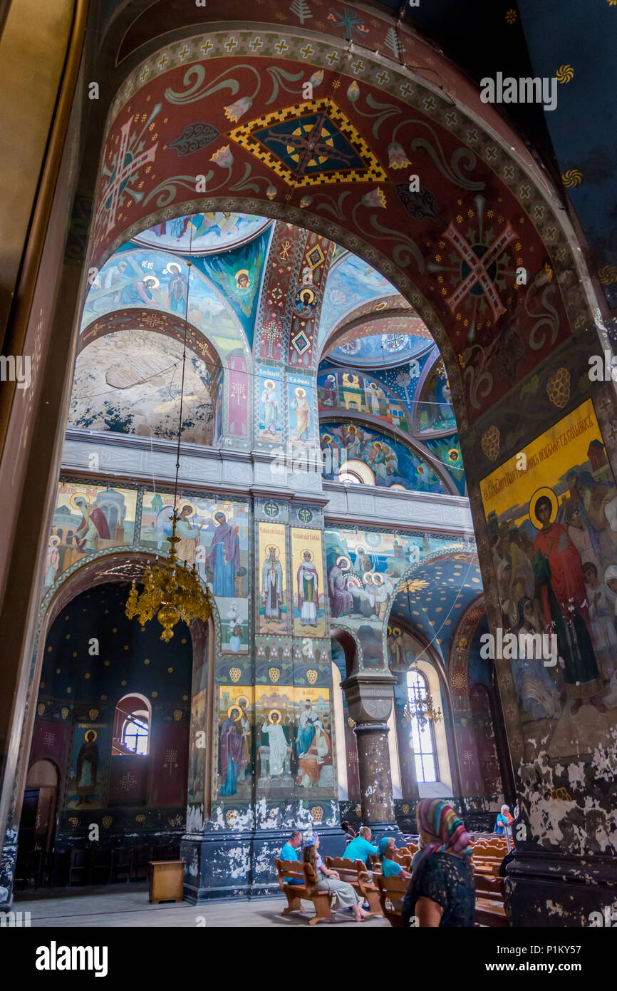 Neue Athos, Abchasien/Georgien - Sep 2, 2017: schöne Einrichtung und dunklen gemalten Fresken von Nowy Afon orthodoxe Kloster, Abchasien Stockfoto