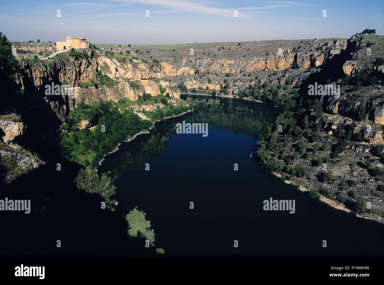 Sepúlveda; "hoces del Duratón 'Natürlichen Park; Duraton Fluss und Sant Frutós Hermitage. Stockfoto