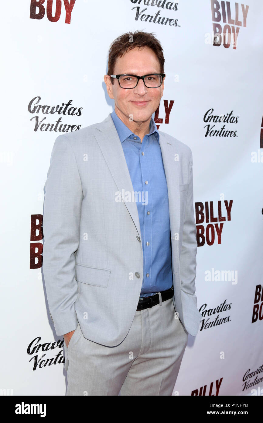 Beverly Hills, Ca. 12 Juni, 2018. Robert J Ulrich an der Billy Boy Premiere auf Laemmle Music Hall in Beverly Hills, Kalifornien am 12. Juni 2018. Quelle: David Edwards/Medien Punch/Alamy leben Nachrichten Stockfoto