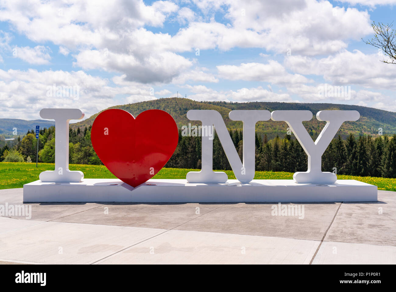 CORBETTSVILLE, NY - 14. MAI 2018: I LOVE NY Schild am New York Southern Tier Welcome Center Stockfoto
