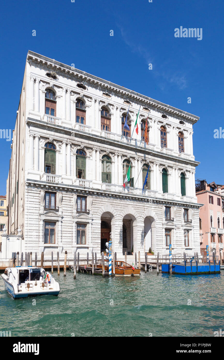 Jacopo sansovino palazzo ecke della ca grande Fotos und Bildmaterial