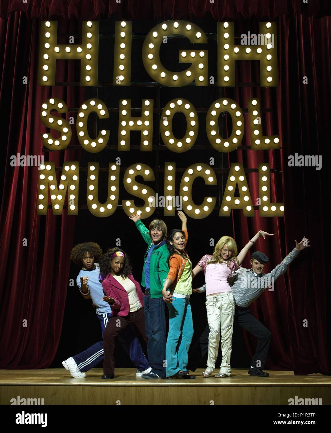 Original Film Titel: HIGH SCHOOL MUSICAL. Englischer Titel: Fett 3. Regisseur: KENNY ORTEGA. Jahr: 2006. Stars: Zac Efron, Vanessa Hudgens, Ashley Tisdale, Corbin Bleu, Lucas Grabeel, Monique Coleman. Quelle: WALT DISNEY PICTURES/Album Stockfoto