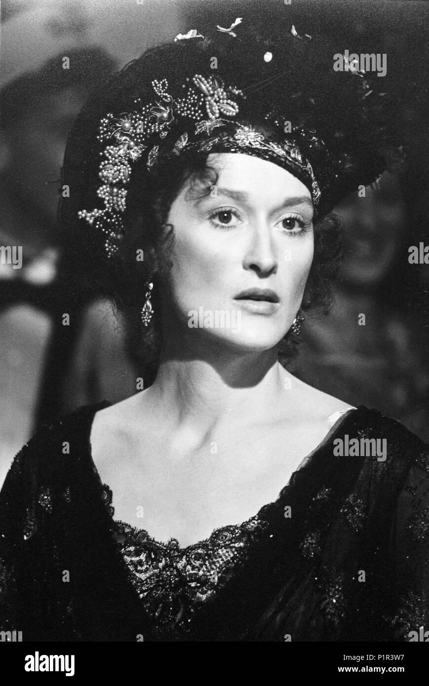 Original Film Titel: AUS AFRIKA. Englischer Titel: AUS AFRIKA. Regisseur: Sydney Pollack. Jahr: 1985. Stars: Meryl Streep. Quelle: UNIVERSAL PICTURES/CONNOR, FRANK/Album Stockfoto