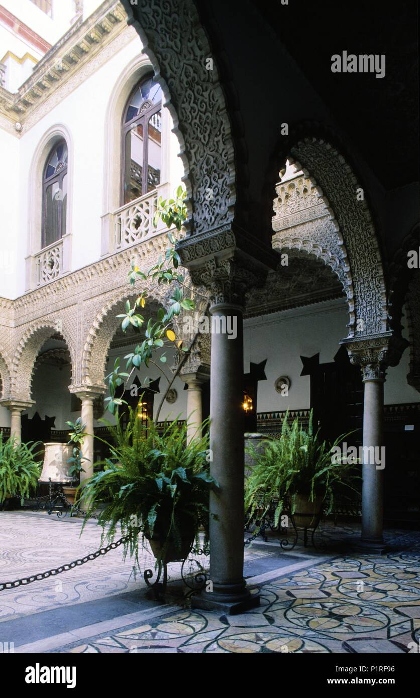 Palacio de/Lebrija Palace; mudéjar Gericht. Stockfoto