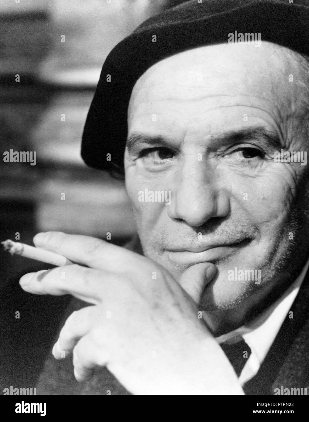 Original Film Titel: COLMENAS, LA. Englischer Titel: den Bienenstock. Regisseur: MARIO CAMUS. Jahr: 1982. Stars: FRANCISCO RABAL. Credit: AGATA FILME/Album Stockfoto