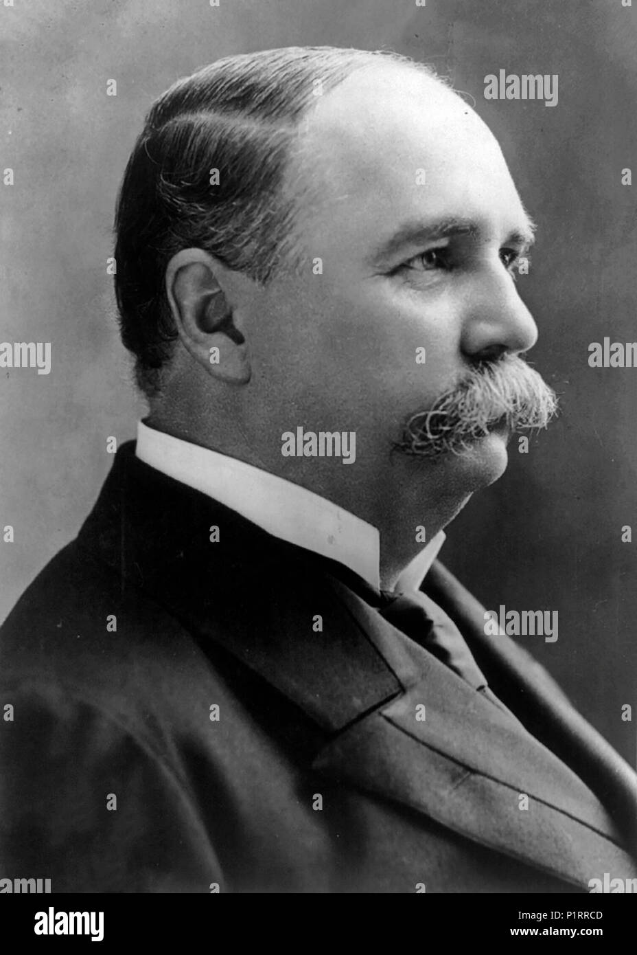 Garret A. Hobart, Kopf und Schultern hoch, nach rechts, 24. der Vizepräsident der Vereinigten Staaten, 1896 Stockfoto