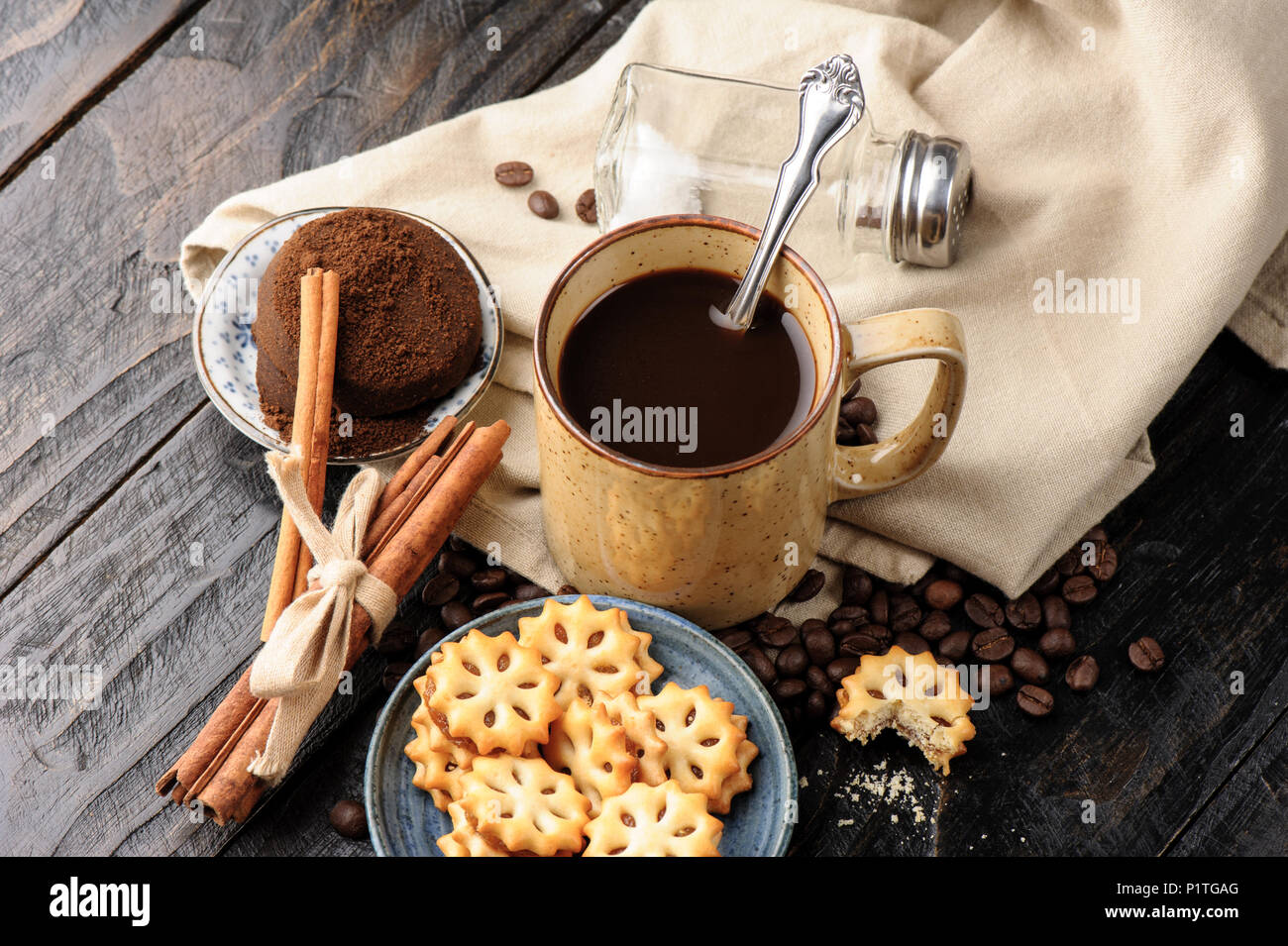 Der Kaffee Liebhaber Konzept, eine Tasse Espresso Stockfoto