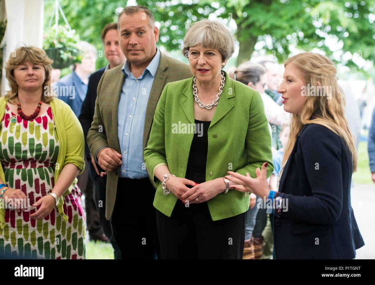 PM Theresa May besucht die Badewanne und West am Tag der Eröffnung 31/05/17. Stockfoto