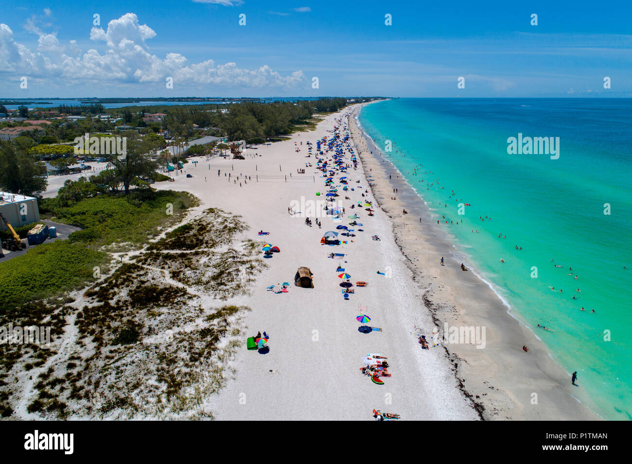 Holmes Beach auf Anna Maria Island Florida ist ein beliebtes Reiseziel mit Strände am Golf von Mexiko Stockfoto