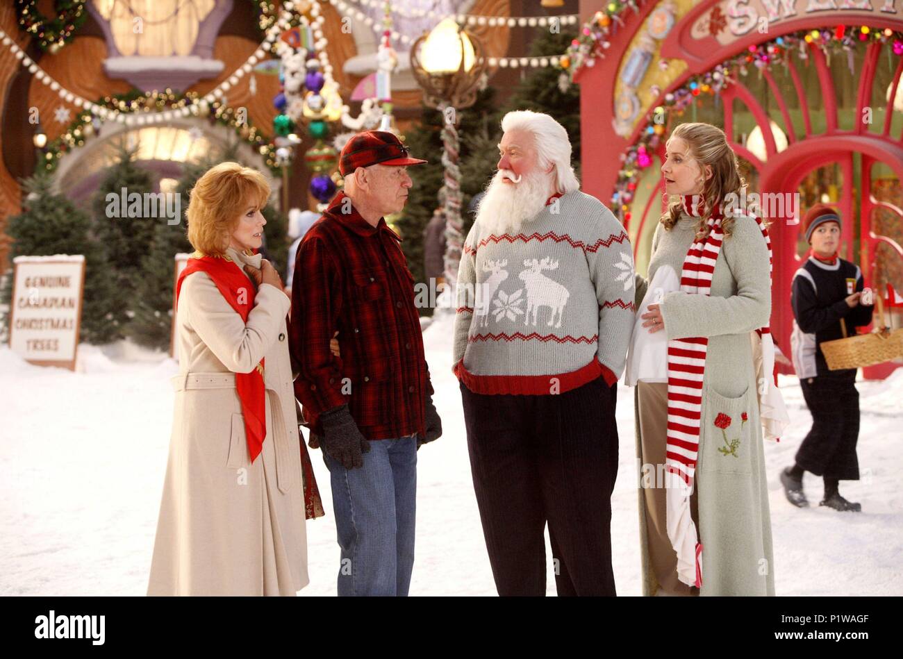 Original Film Titel: Santa Clause 3: The Escape Clause. Englischer Titel: The Santa Clause 3: The Escape Clause. Regisseur: MICHAEL LEMBECK. Jahr: 2006. Stars: Tim ALLEN, Alan Arkin, ANN- MARGRET; Elizabeth Mitchell. Credit: SANTA FROST PRODUKTIONEN/WALT DISNEY PICTURES/BOXING CAT FILMS/Lederer, Joseph/Album Stockfoto