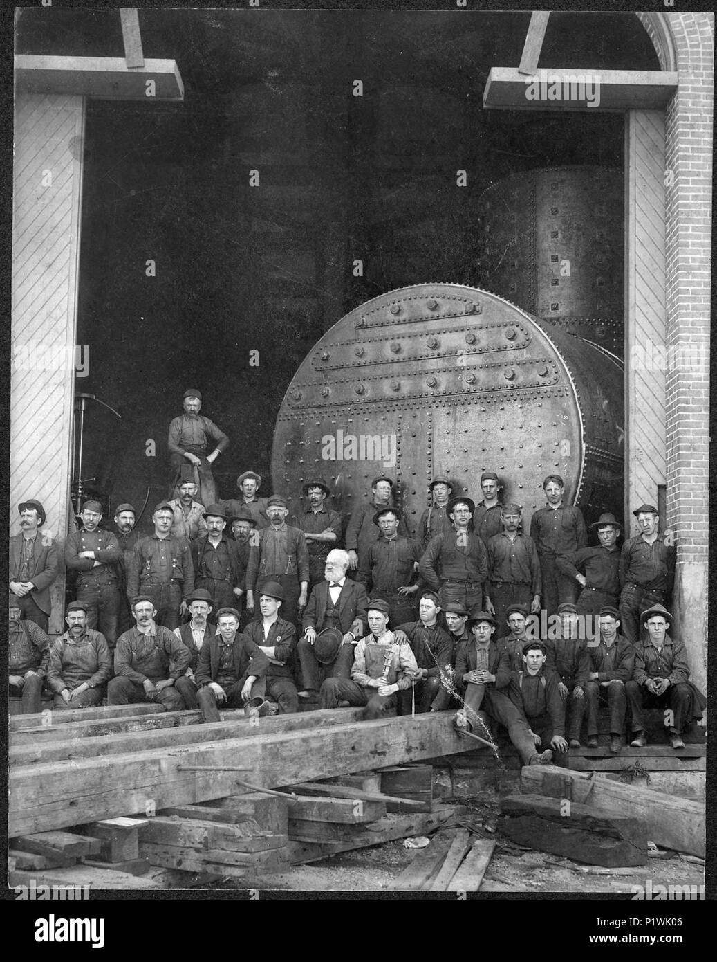 (Kessel shop Crew, 1901, US Navy Yard, Mare Insel, CA.) - Stockfoto