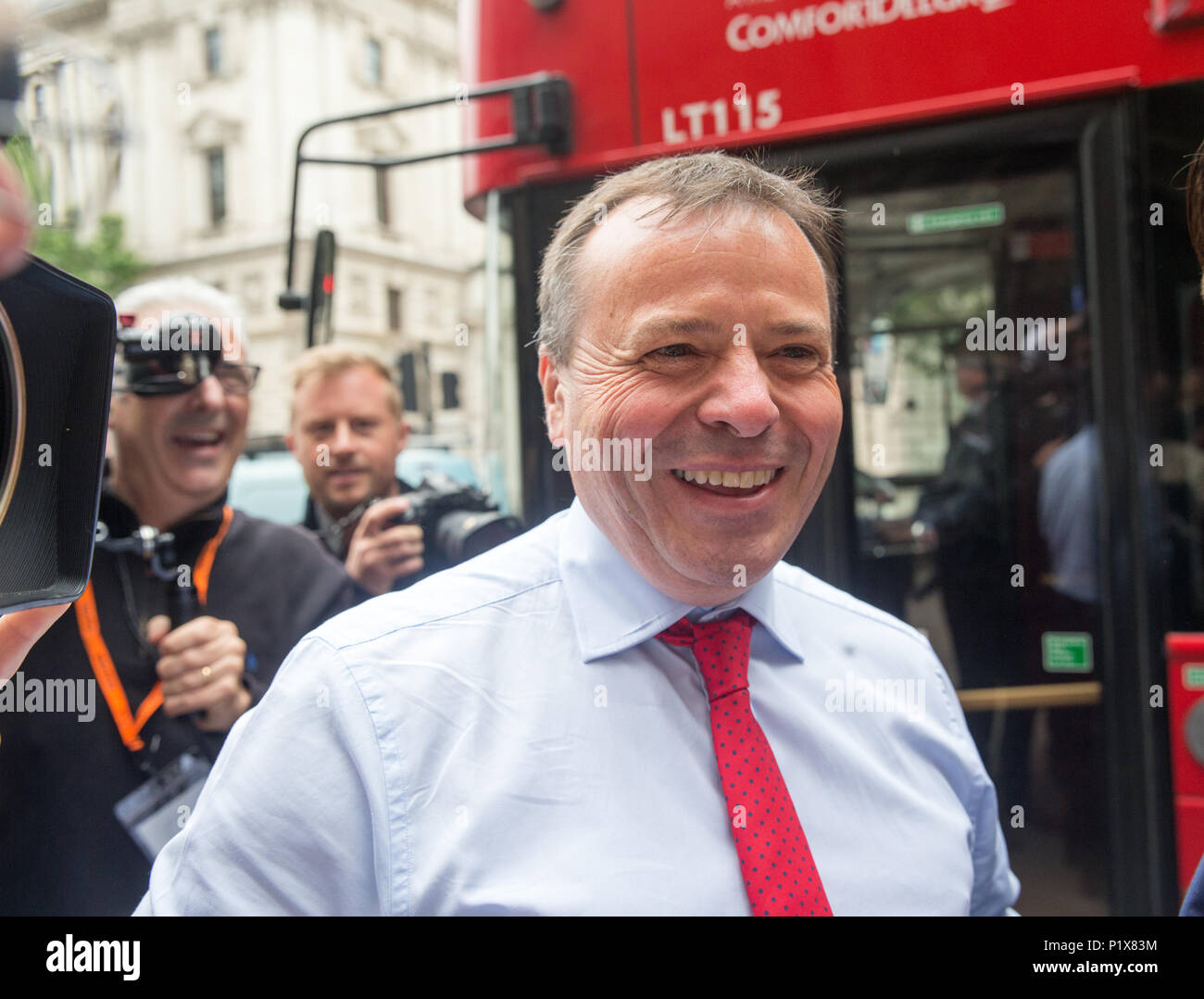 Chief UKIP Spender und EU-Chef, Arron Banken verlassen, kommt vor den Digitalen, Kultur, Medien und Sport wählen Sie Ausschuss zu erscheinen Stockfoto