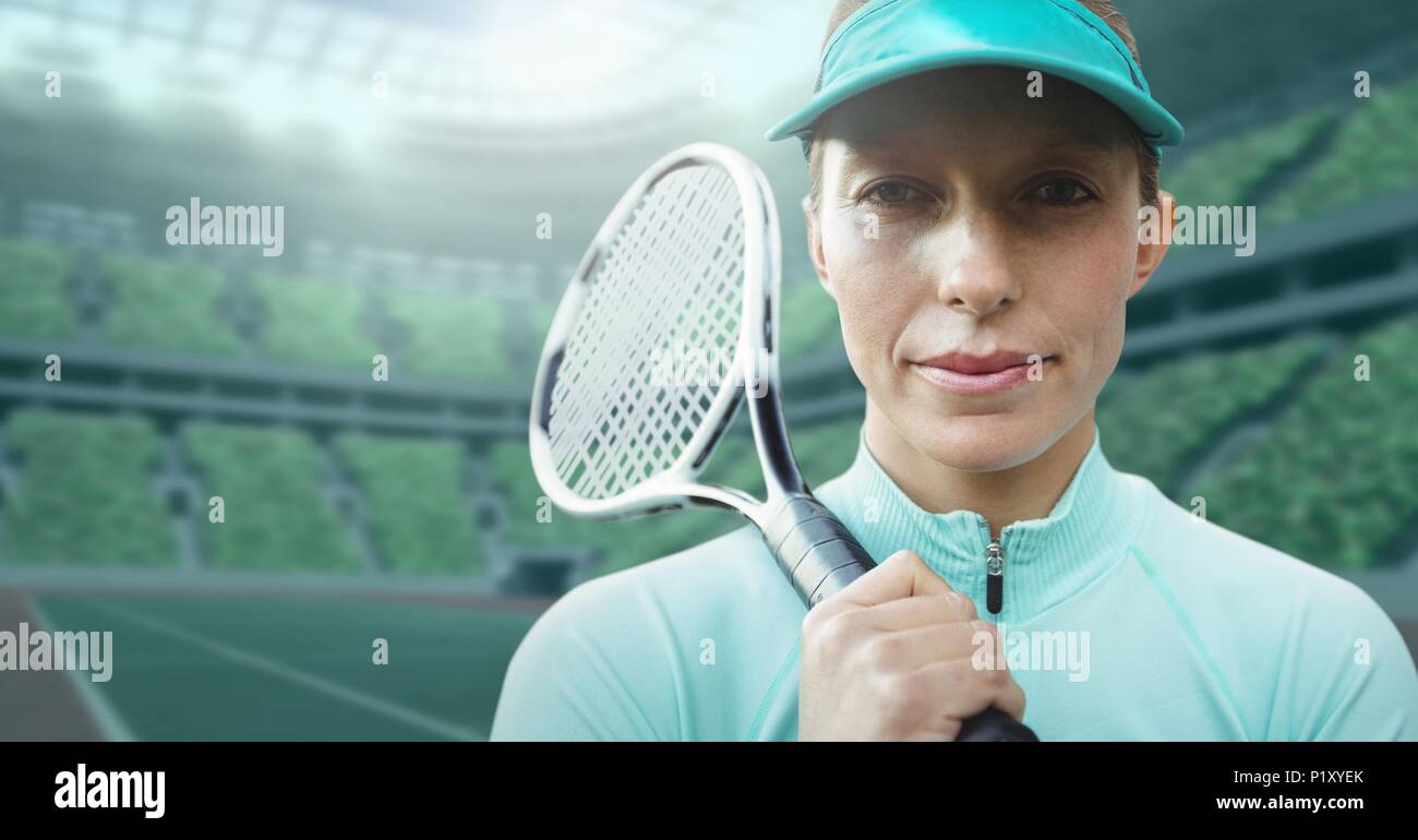 Tennis Player Frau mit Stadion Hintergrund mit Schläger Stockfoto