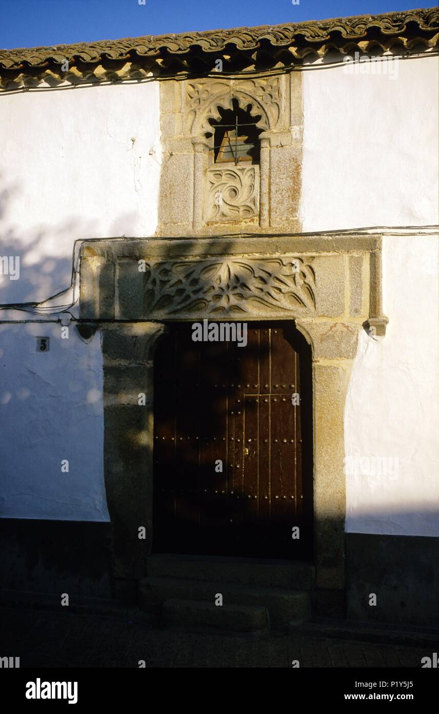 Dos Torres, herrschaftlichen Haus Fassade. Stockfoto